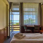 Vilagos Hotel