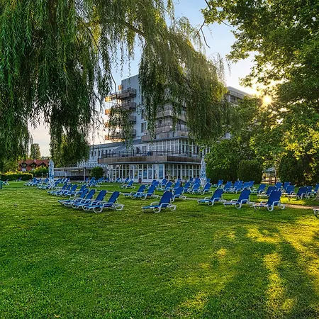 Vilagos Hotel