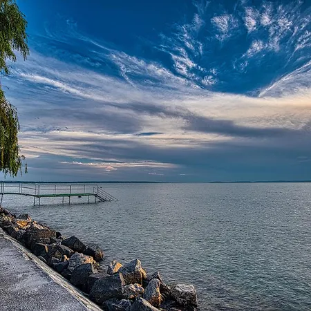 Világos 3* Balatonvilágos