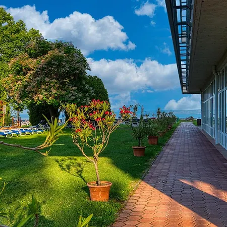 Világos 3* Balatonvilágos