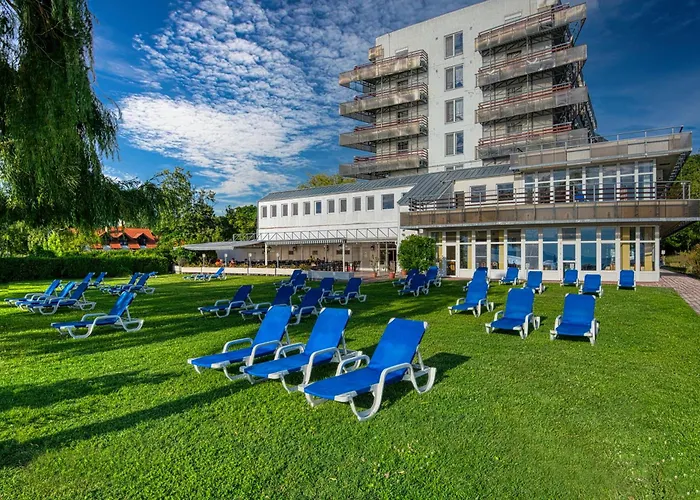 Vilagos فندق Balatonvilágos